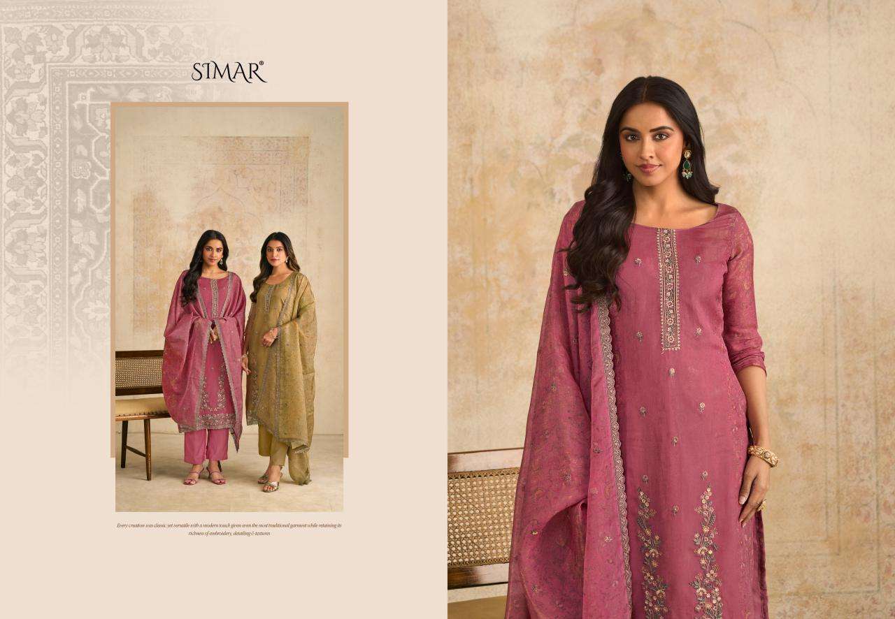 Glossy Simar Siraa