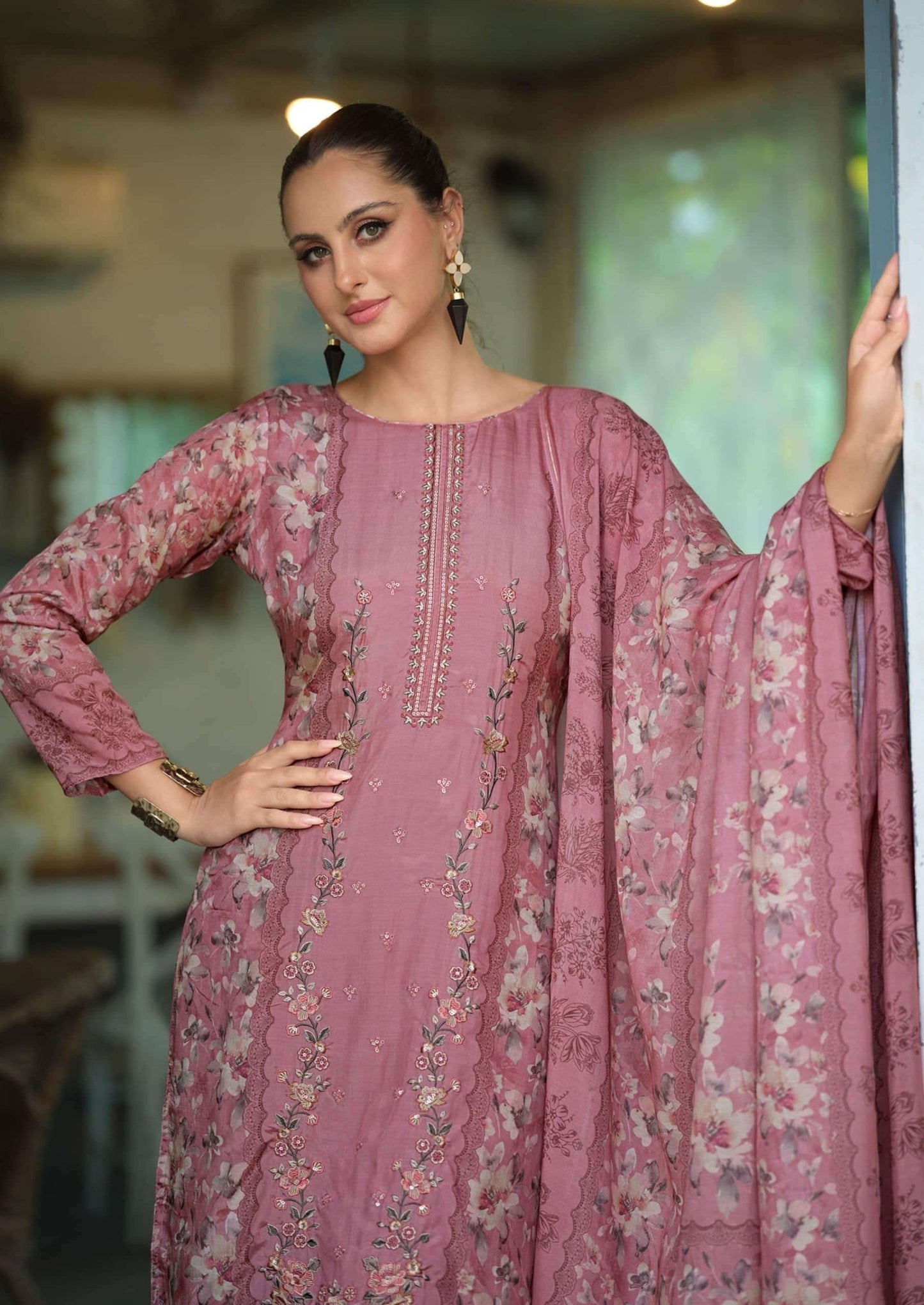 Hermitage Mazdaar Giza PK Lawn Embroidered Pakistani Suit - Amrah Wholesale