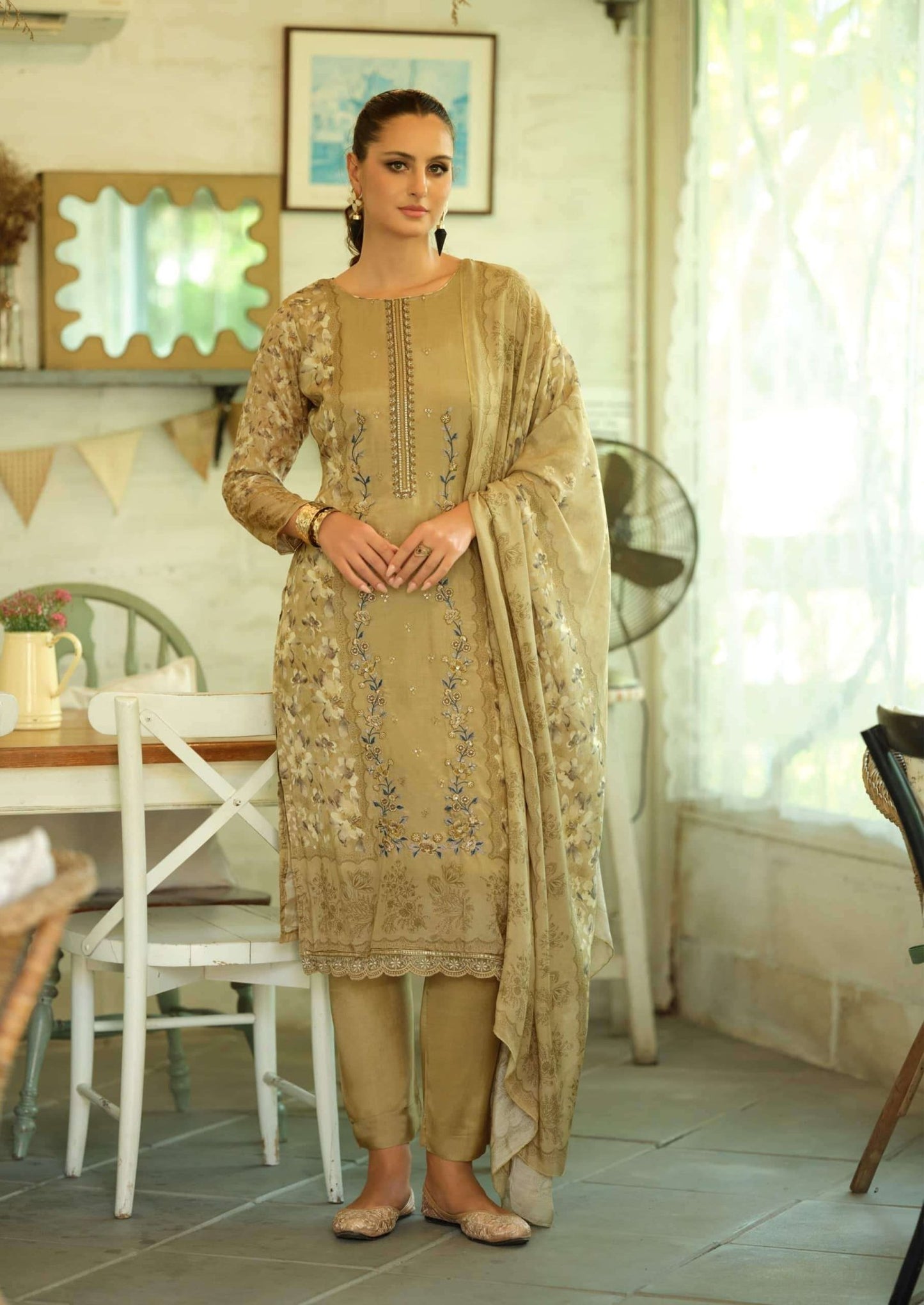 Hermitage Mazdaar Giza PK Lawn Embroidered Pakistani Suit - Amrah Wholesale