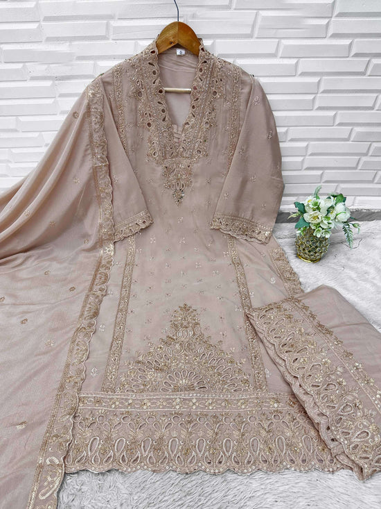 Hessa 3001 Chinon Pakistani Suit Set - Amrah Wholesale