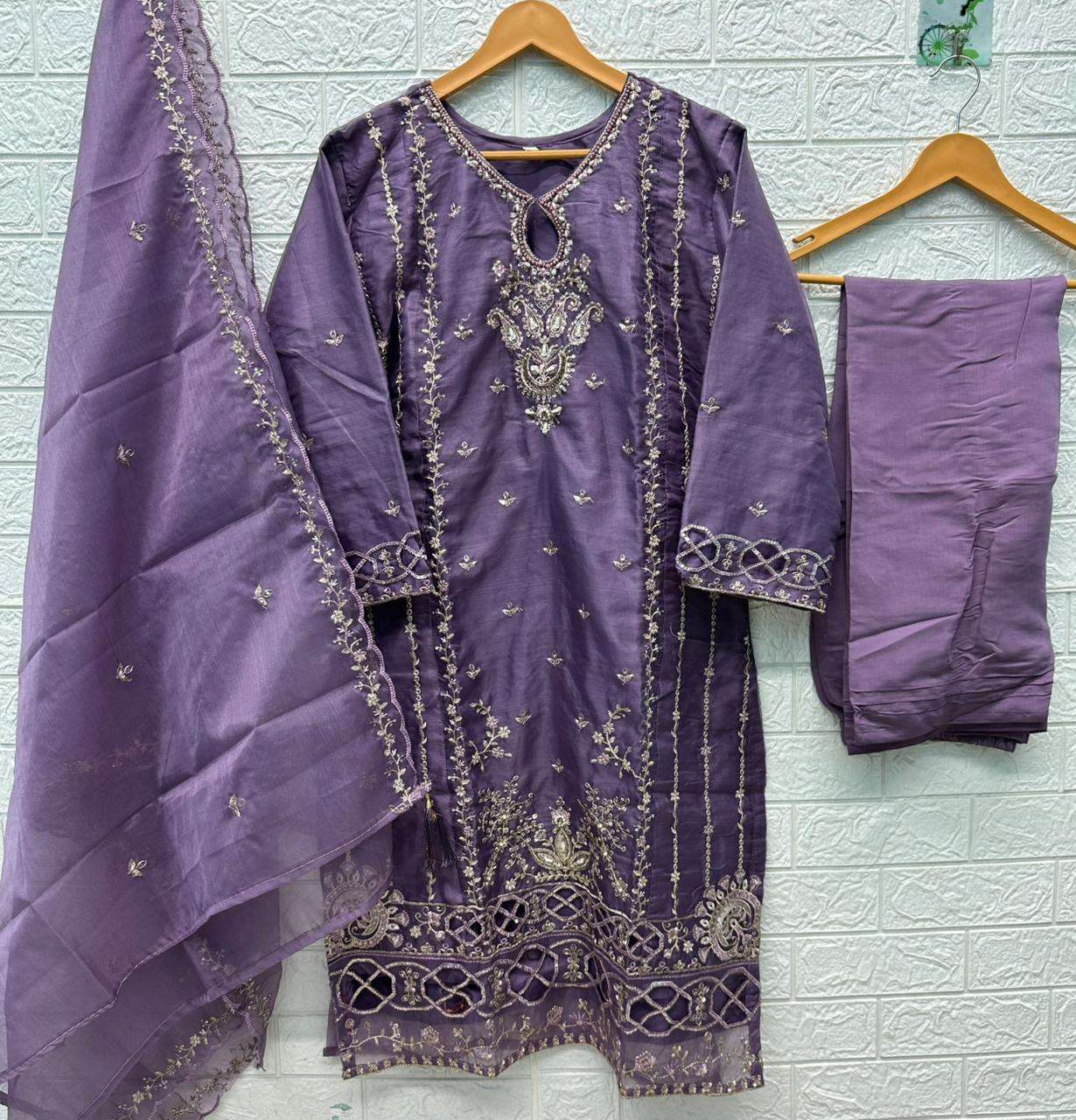 HESSA 3017 Organza Pakistani Suit Set