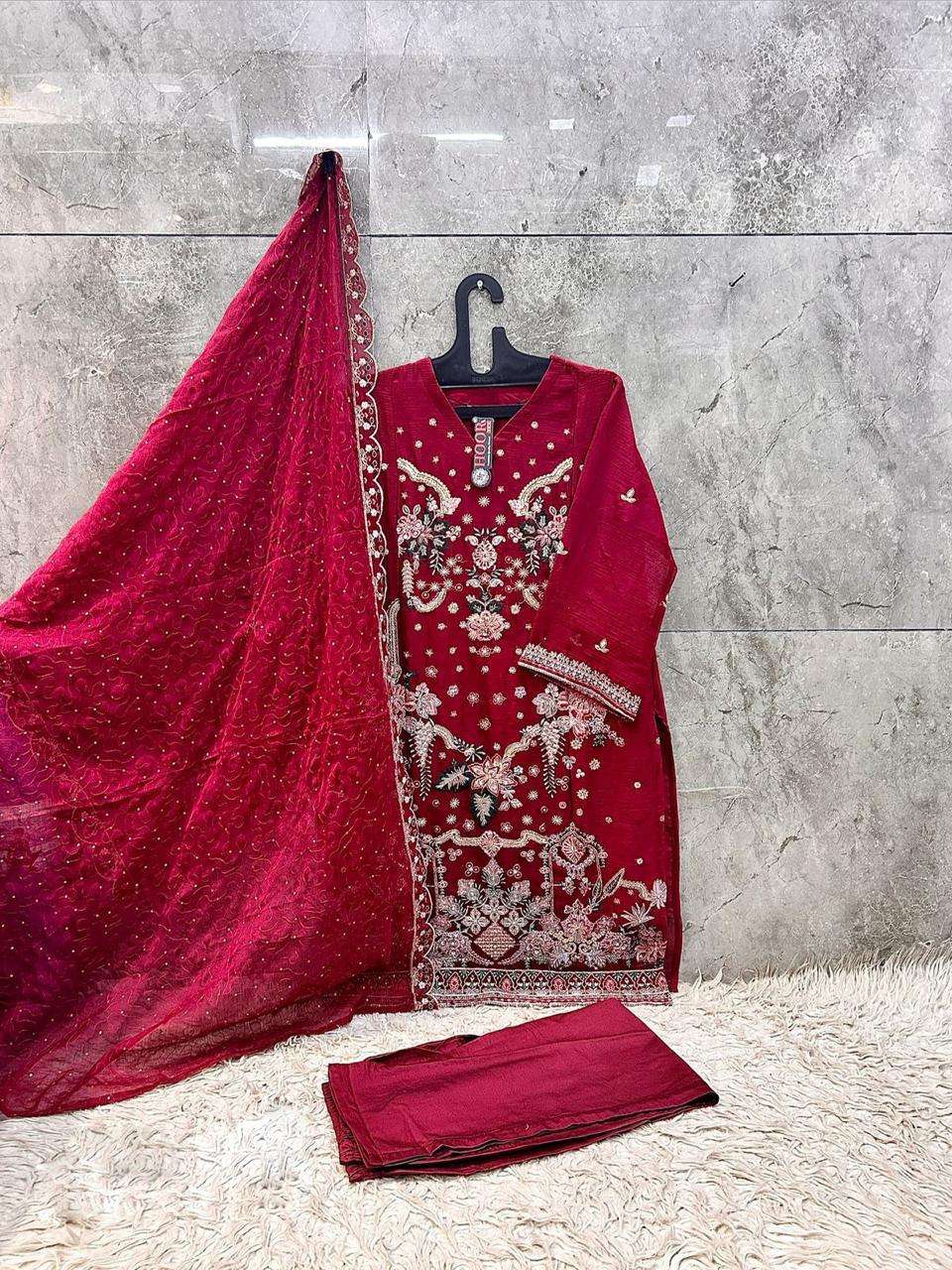 Hoor Tex HF-636 Chiffon Embroidered Pakistani Suit Set - Amrah Wholesale