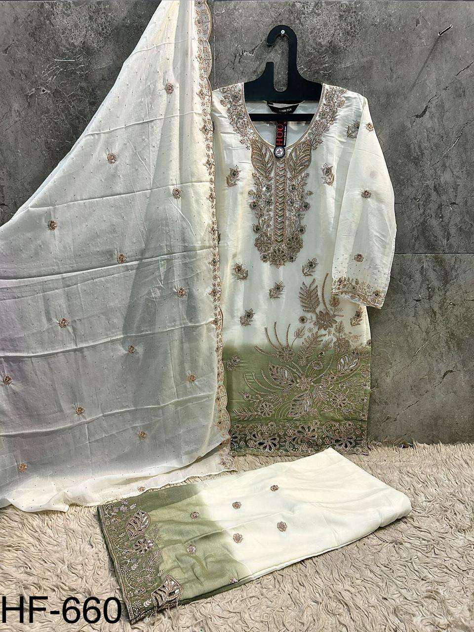 Hoor Tex HF-660 Shimmer Embroidery Fully Stitched Luxury Pakistani Suit Set - Amrah Wholesale