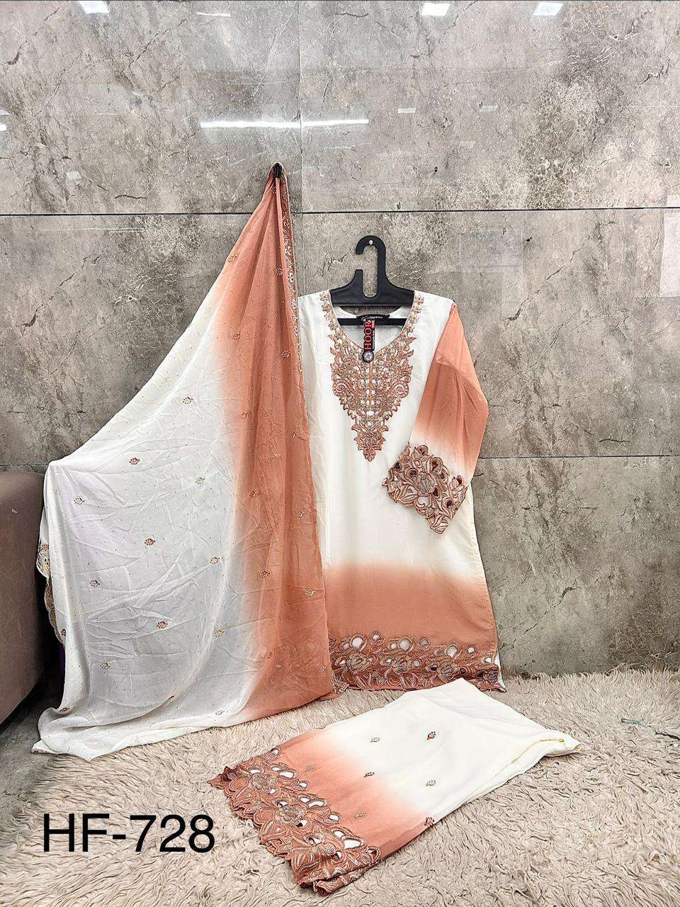 Hoor Tex HF - 728 Pakistani Suit Set - Amrah Wholesale