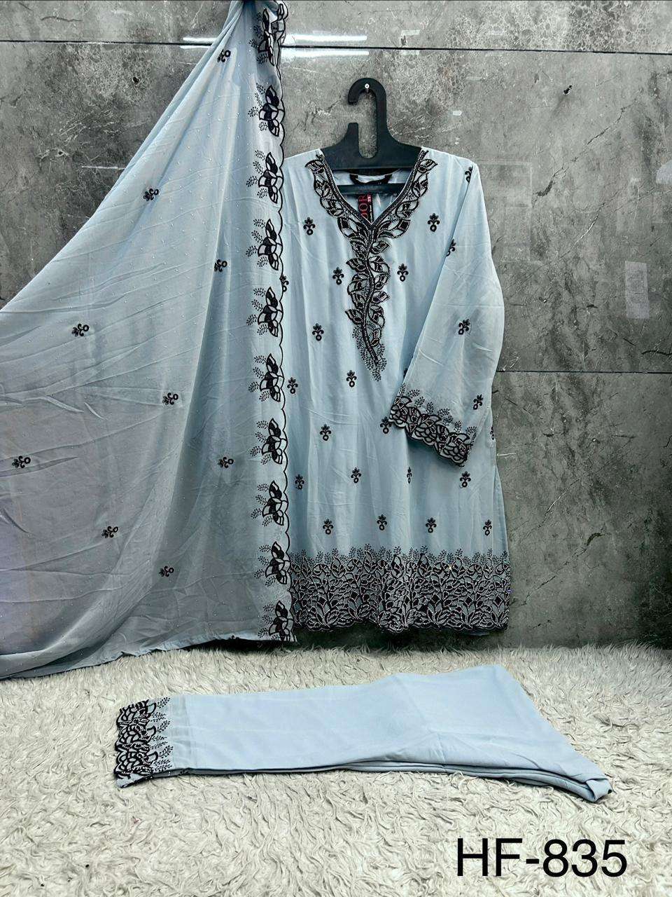 Hoor Tex HF-835 Georgette Embroidered Pakistani Suit Set