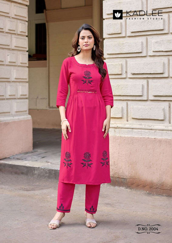 Kadlee Fashion Queen Rayon Printed Kurti Pant Set