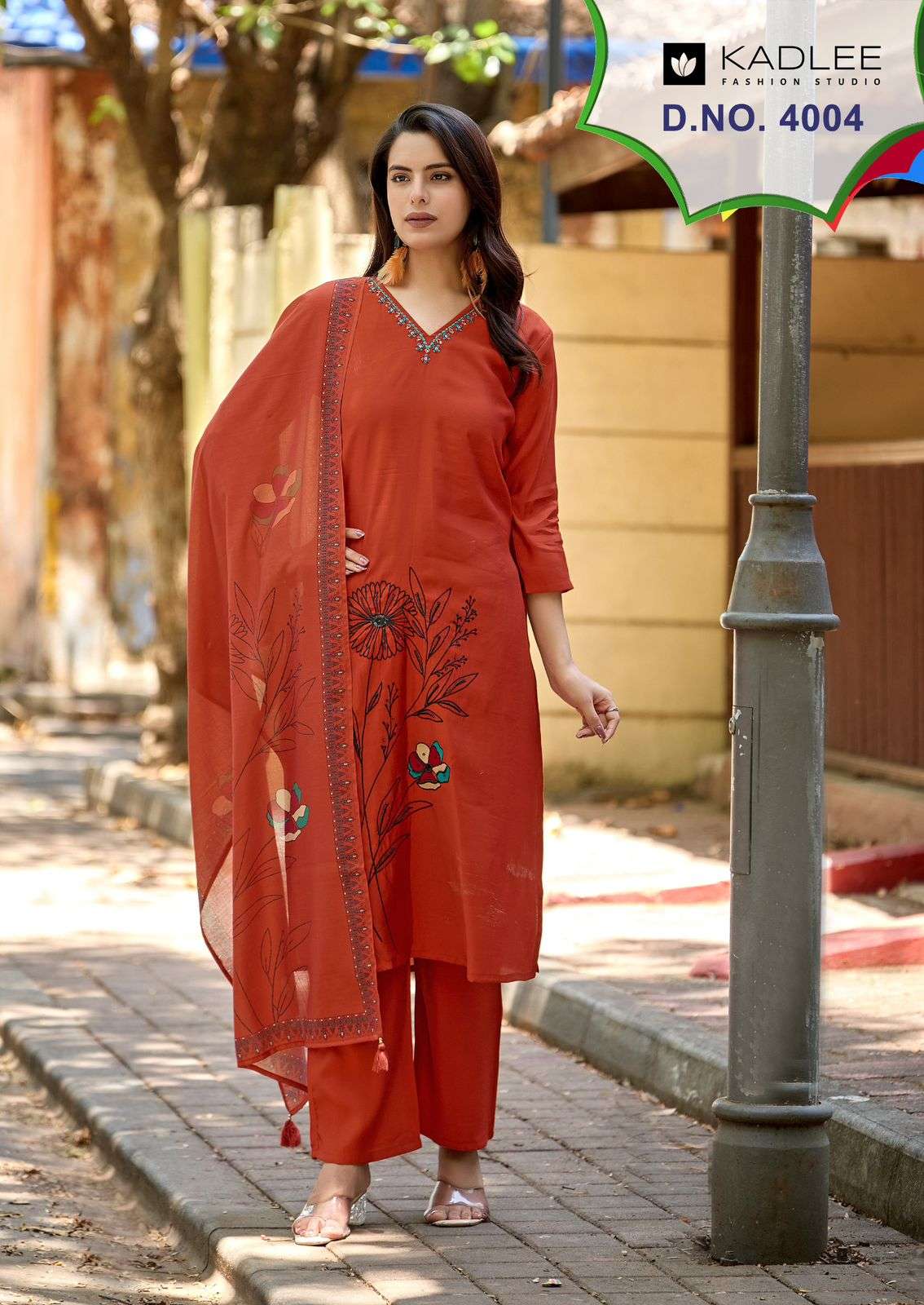 KADLEE Raahi Roman Silk Embroidered Kurti Pant Dupatta Set - Amrah Wholesale