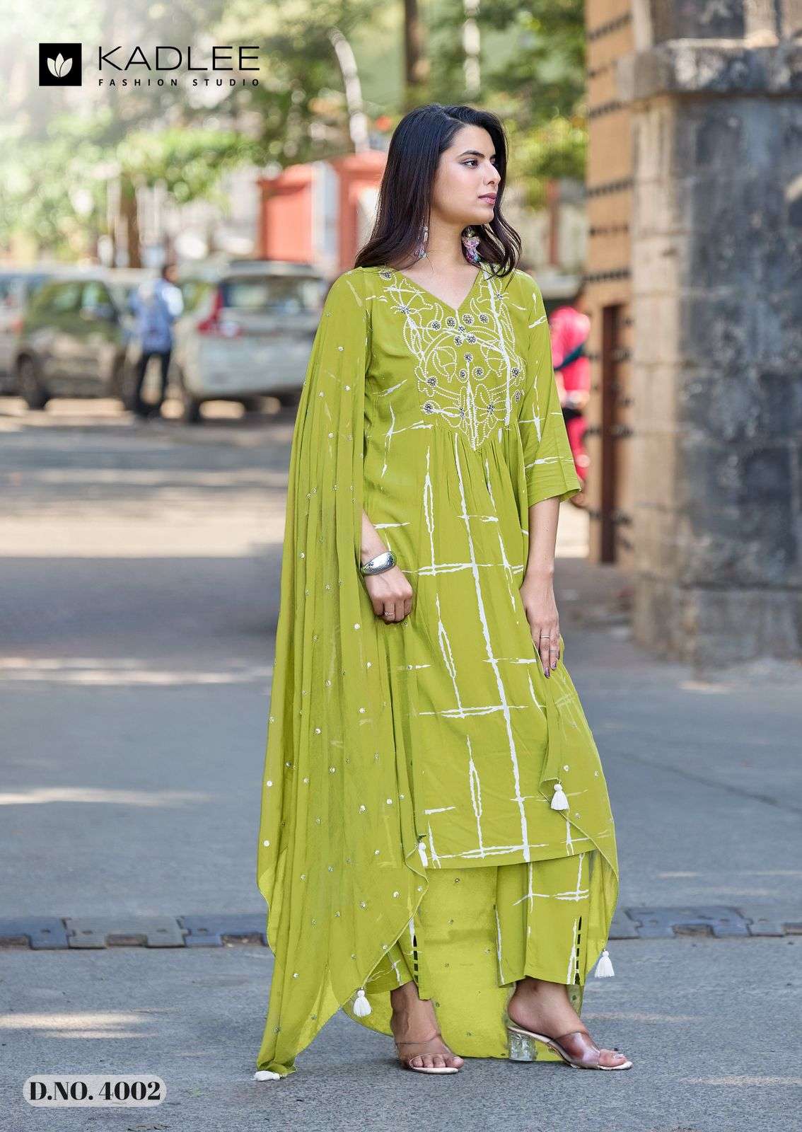 KADLEE RIMZIM Rayon Stitched Suit Set