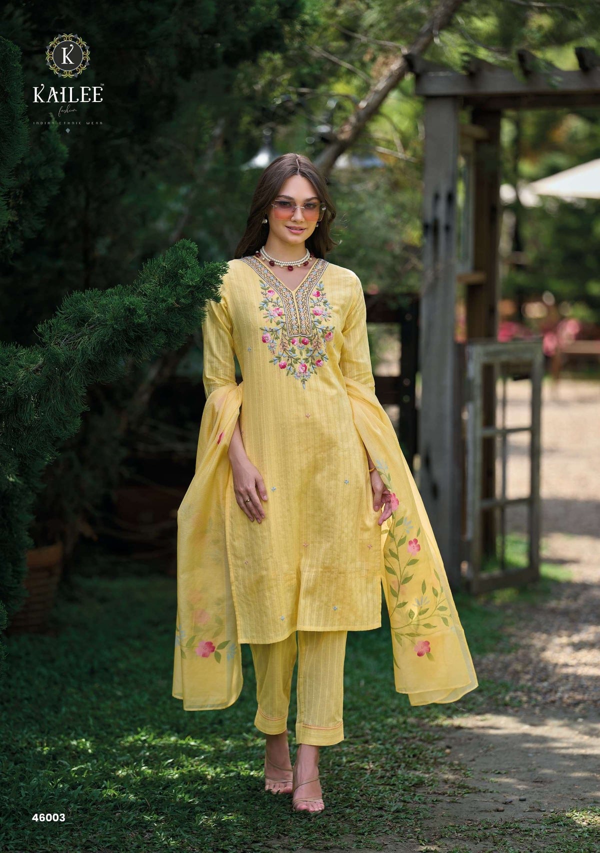 Kadlee Roopam - Amrah Wholesale
