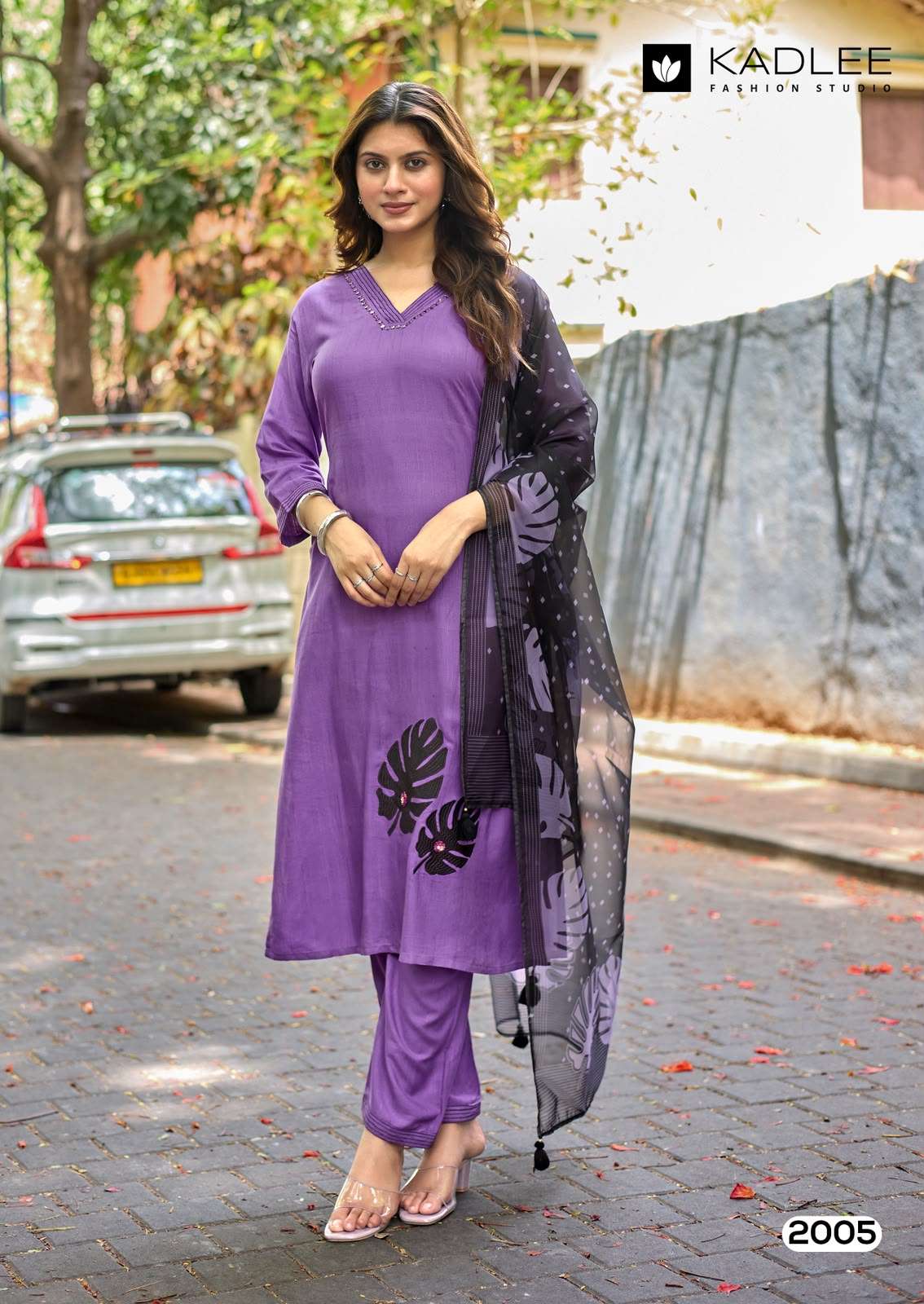 Kadlee Trisha Rayon Hand Thread Work Kurta Pant Dupatta Set