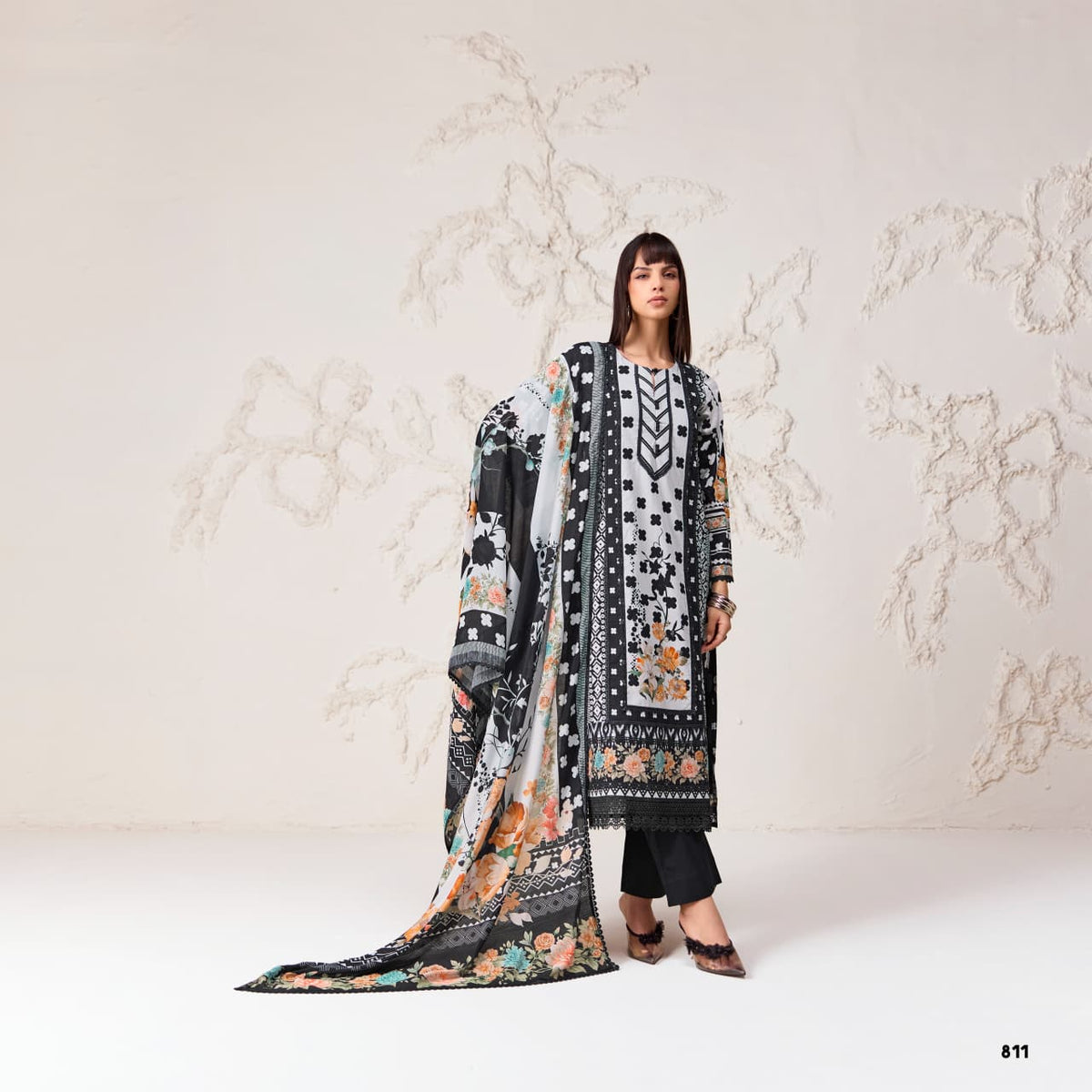 Kimora Sohni Polka 74 Lawn Cotton Dress Material - Amrah Wholesale