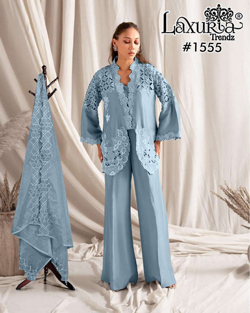 Laxuria Trendz 1555