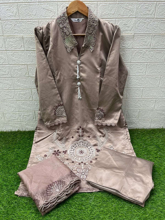 Laxuria Trendz 1567