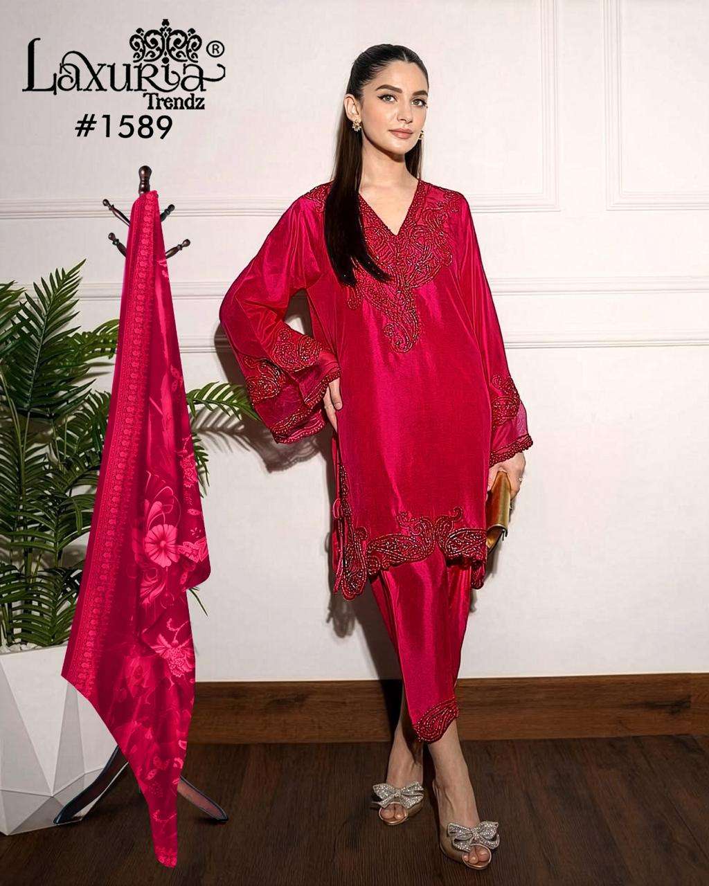 Laxuria Trendz 1589