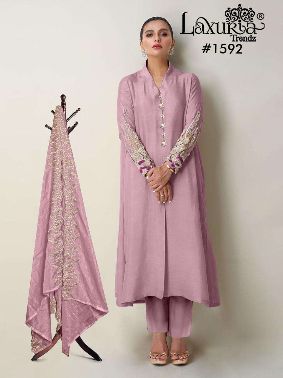 Laxuria Trendz 1592