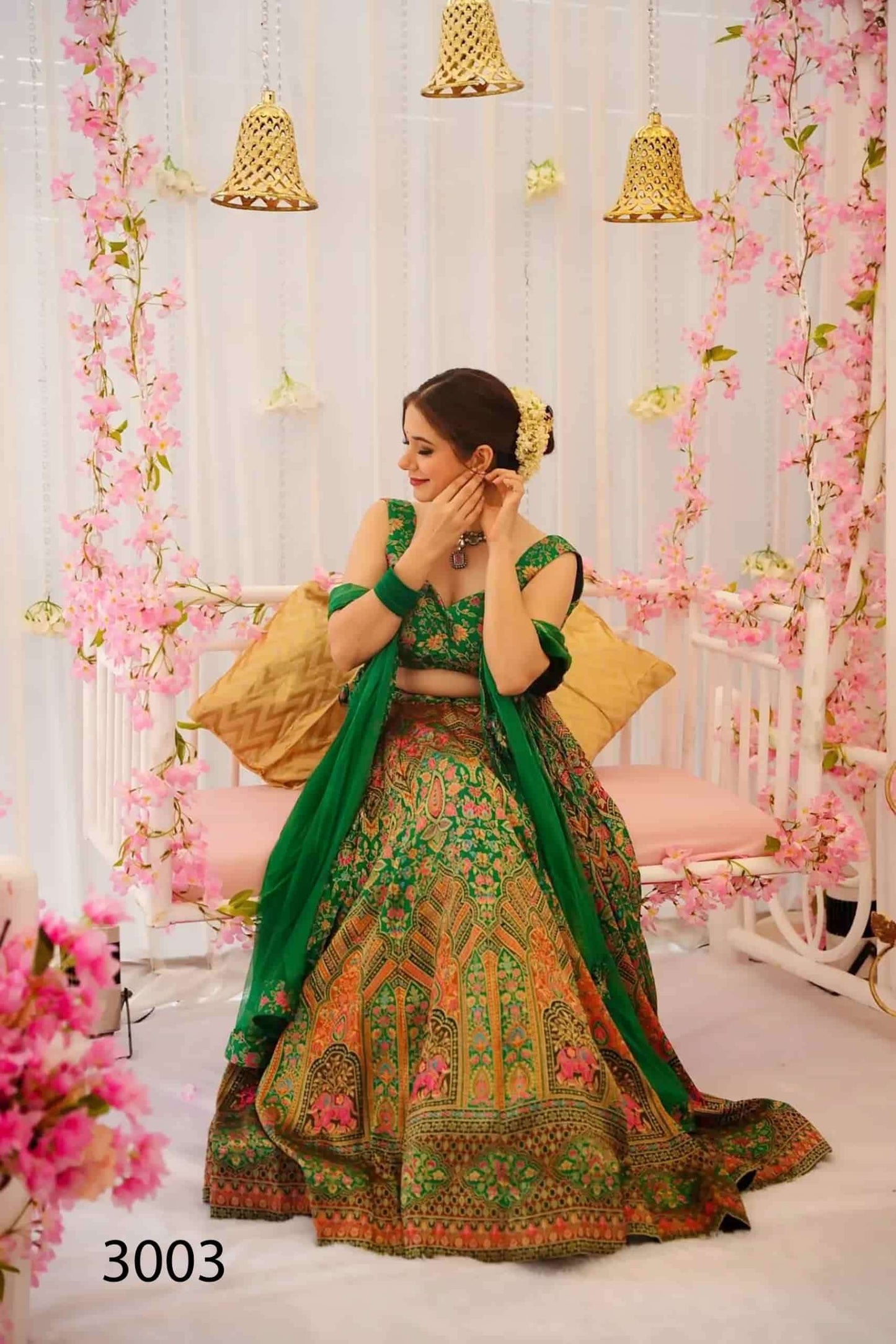 Lucaya Vallari Vol 3