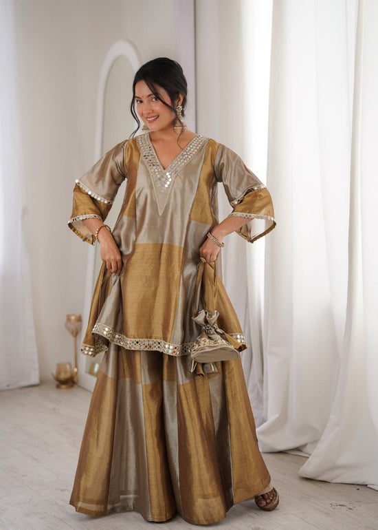 Lw 9330 Two Tone Tissue Embroidered Kurti Pant Set With Batwa
