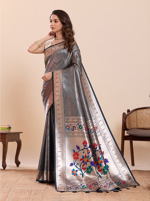 Maahi 212