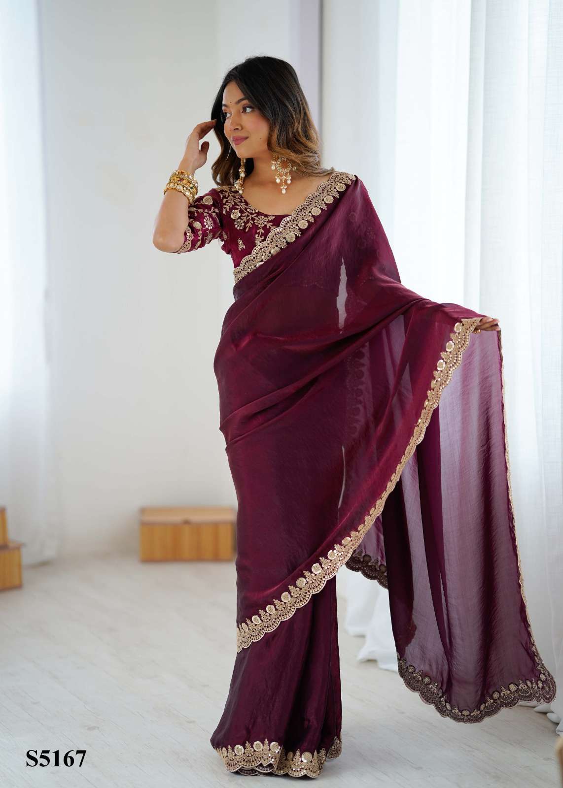 Mahotsav Kaveri Fandy Satin Embroidered Saree