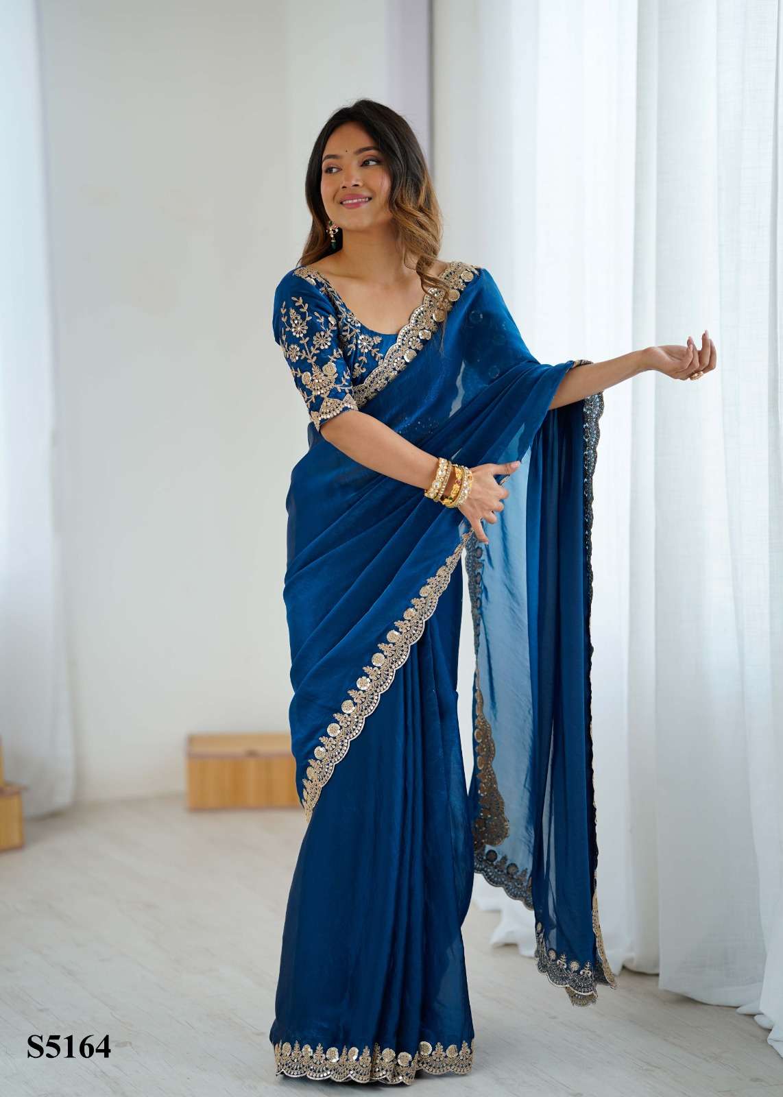 Mahotsav Kaveri Fandy Satin Embroidered Saree