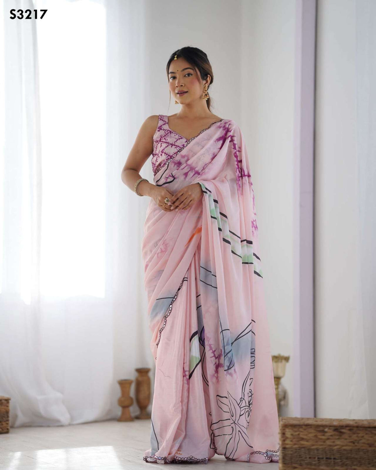 Mahotsav Kriti Soft Chinon Silk Printed Saree