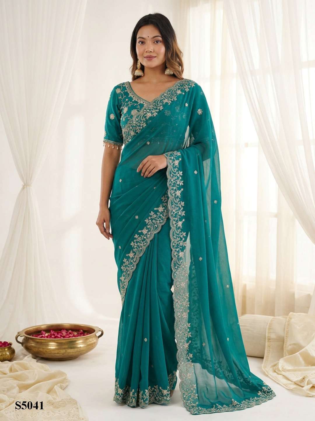 MAHOTSAV PRANAVI Satin Printed Saree with Satin Blouse