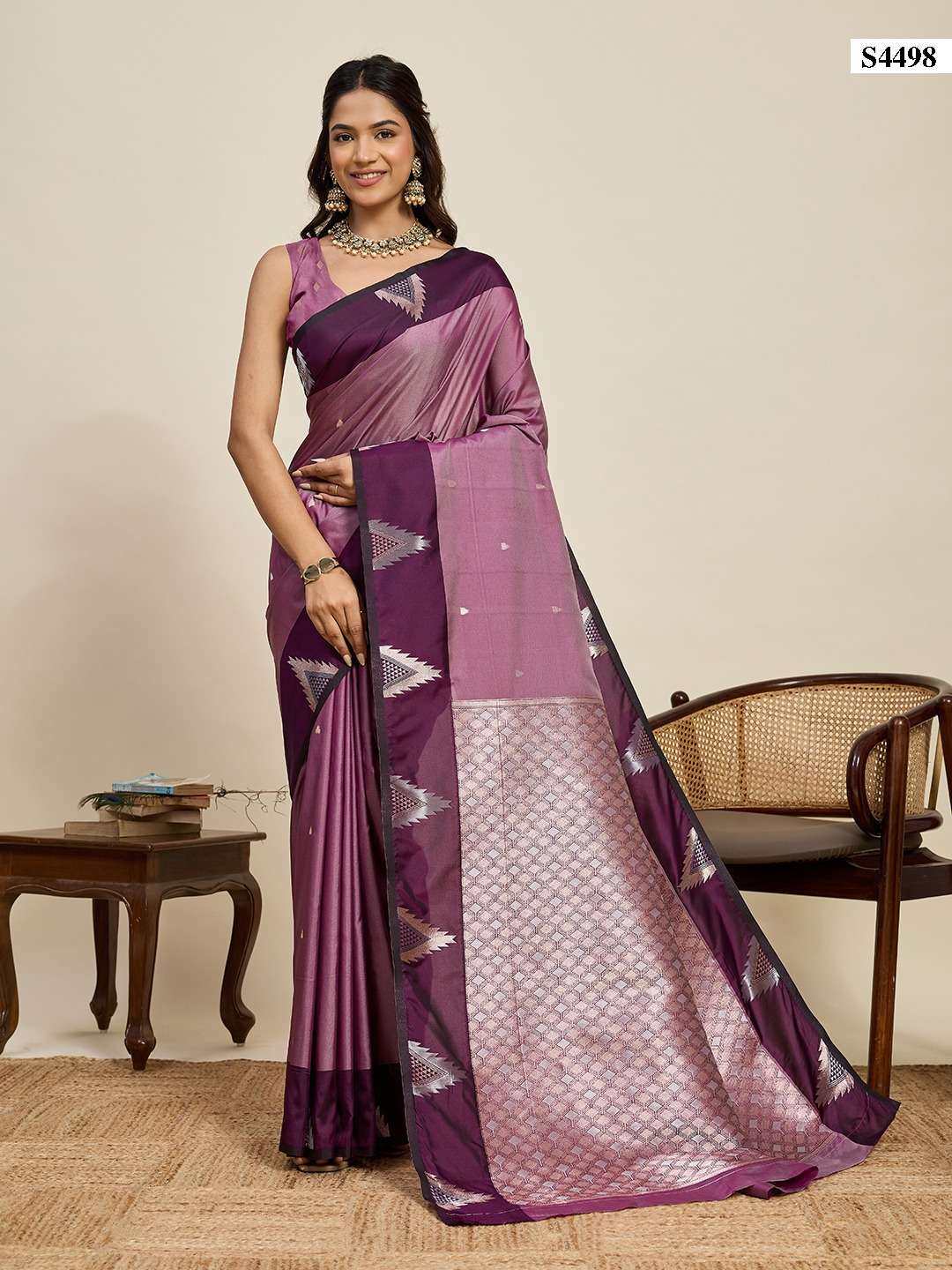 Mahotsav Radhika