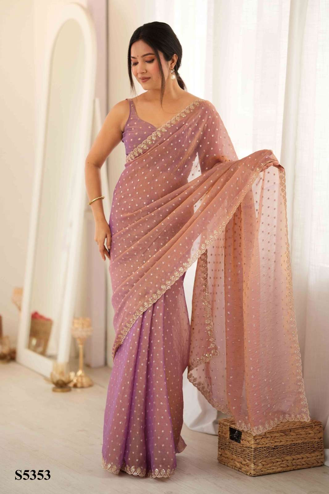 MAHOTSAV RHEA Moss Butti Printed Sarees