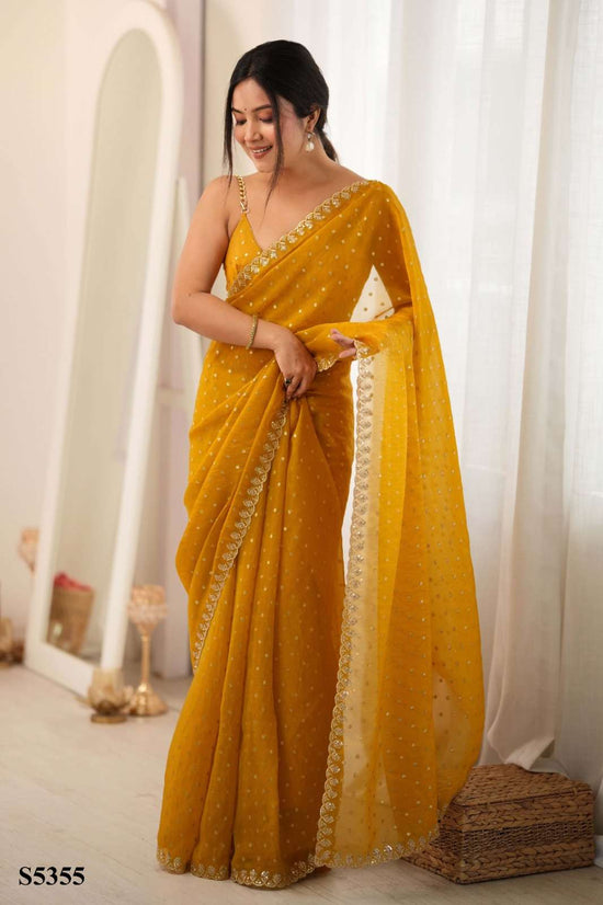 MAHOTSAV RHEA Moss Butti Printed Sarees