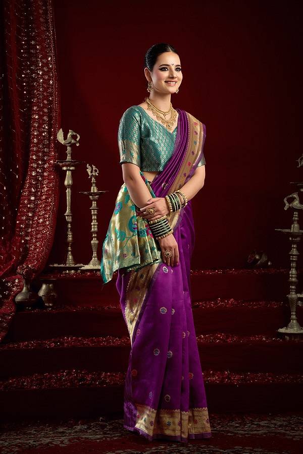 Meera 312