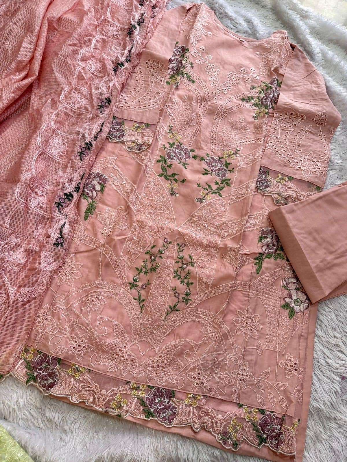 Mehboob Tex 2025 To 2026 Cambric Cotton Pakistani Suit - Amrah Wholesale