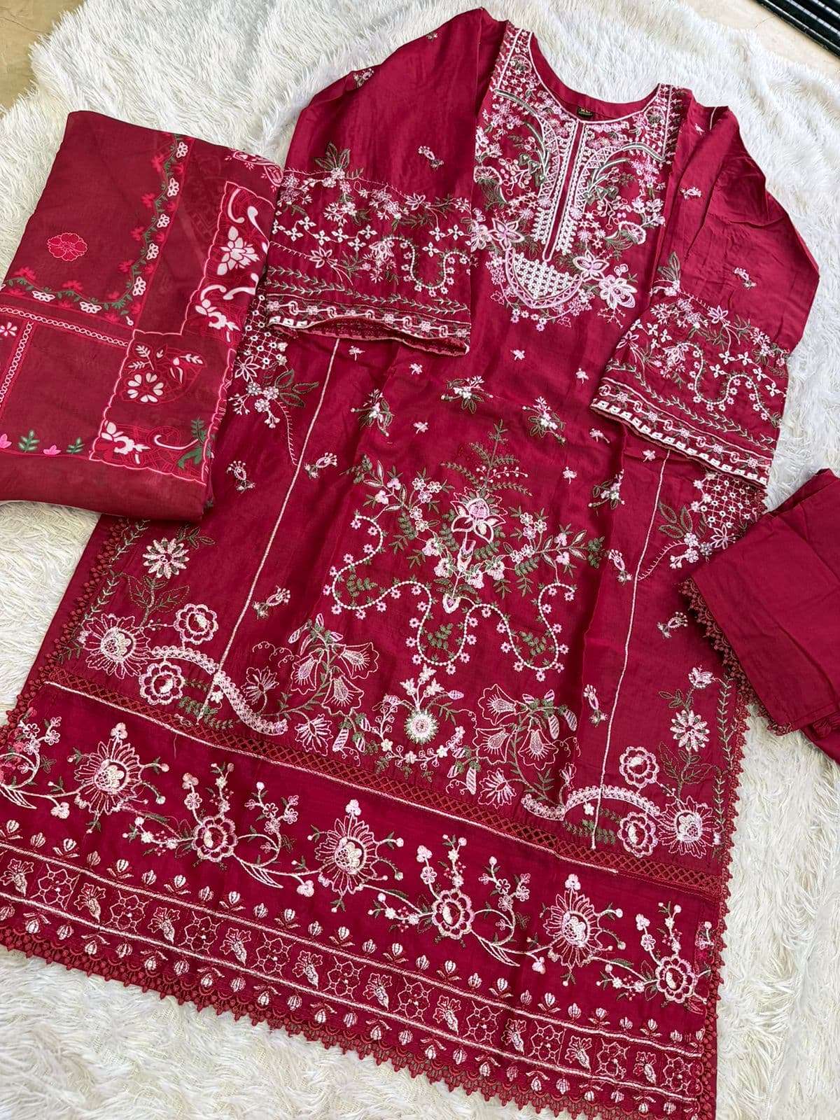 Mehboob Tex 2115 Cambric Cotton Pakistani Suit