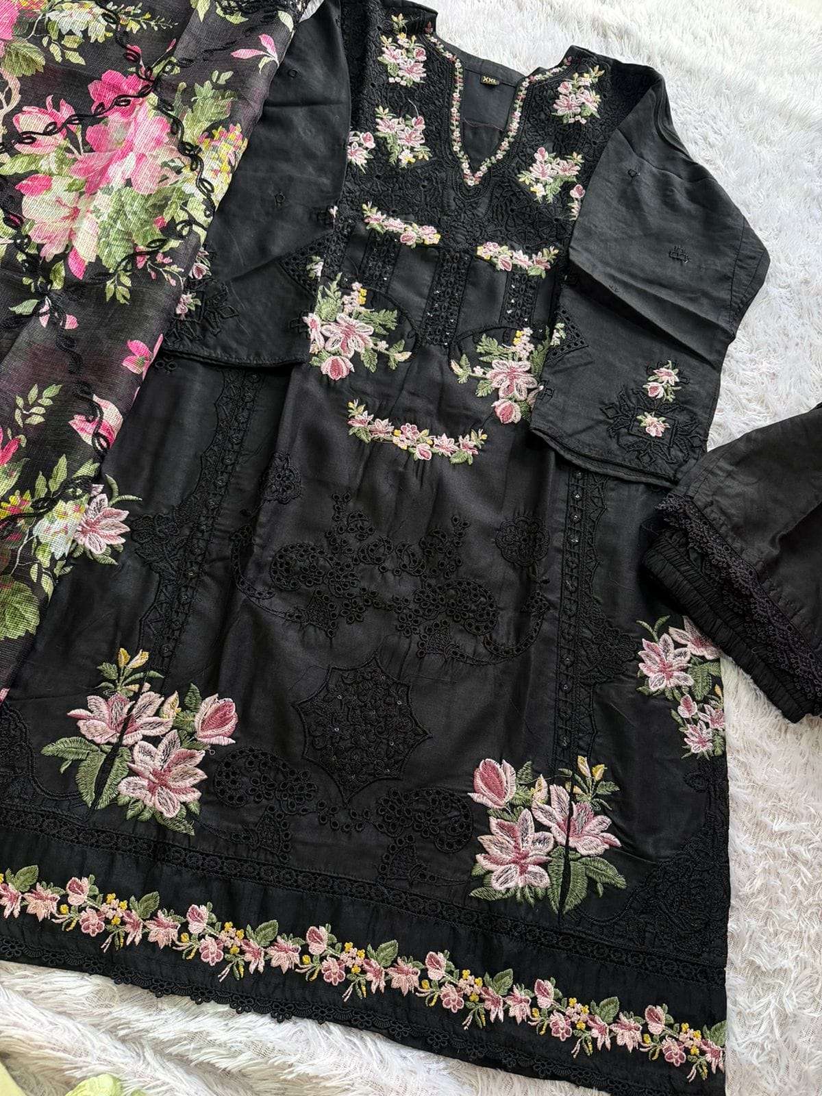 MEHBOOB TEX ELAF VOL - 01 Cambric Cotton Pakistani Suit - Amrah Wholesale