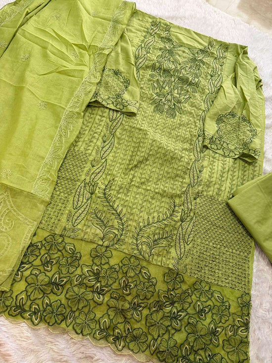 MEHBOOB TEX RANGRASIYA LAWN VOL - 01 Cotton Pakistani Suit - Amrah Wholesale
