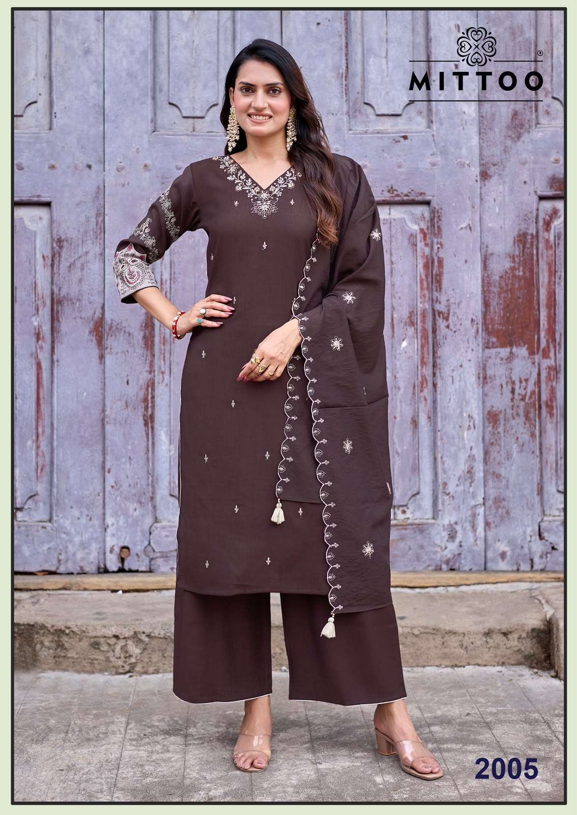 Mittoo Aaika Viscose Kurti Pant Dupatta Set