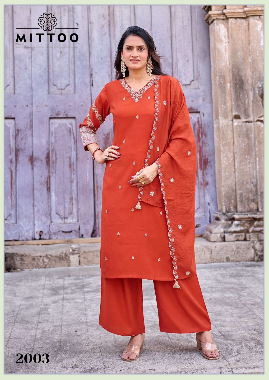 Mittoo Aaika Viscose Kurti Pant Dupatta Set
