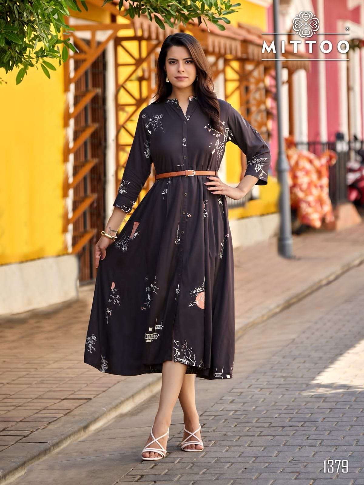 Mittoo Belt Vol 27 Rayon Printed Western Wear Midi Dress