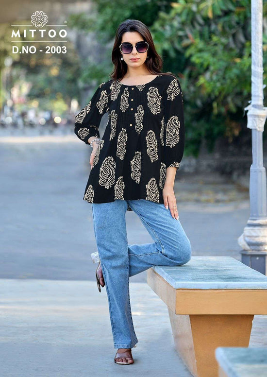 Mittoo Crispy Rayon Printed Western Tops