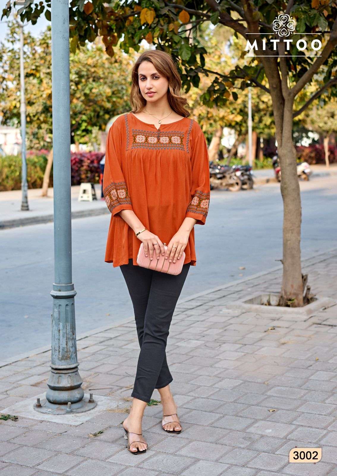 MITTOO EMLEE Rayon Stitched Tunics