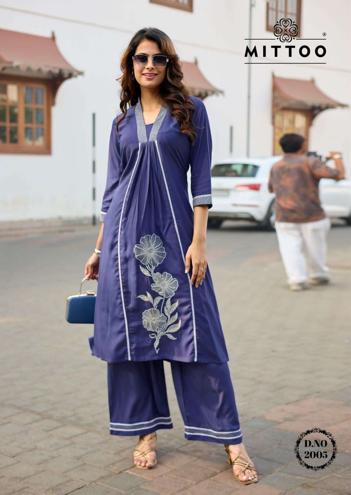 Mittoo Ibaadat Rayon Kurti Pant Set