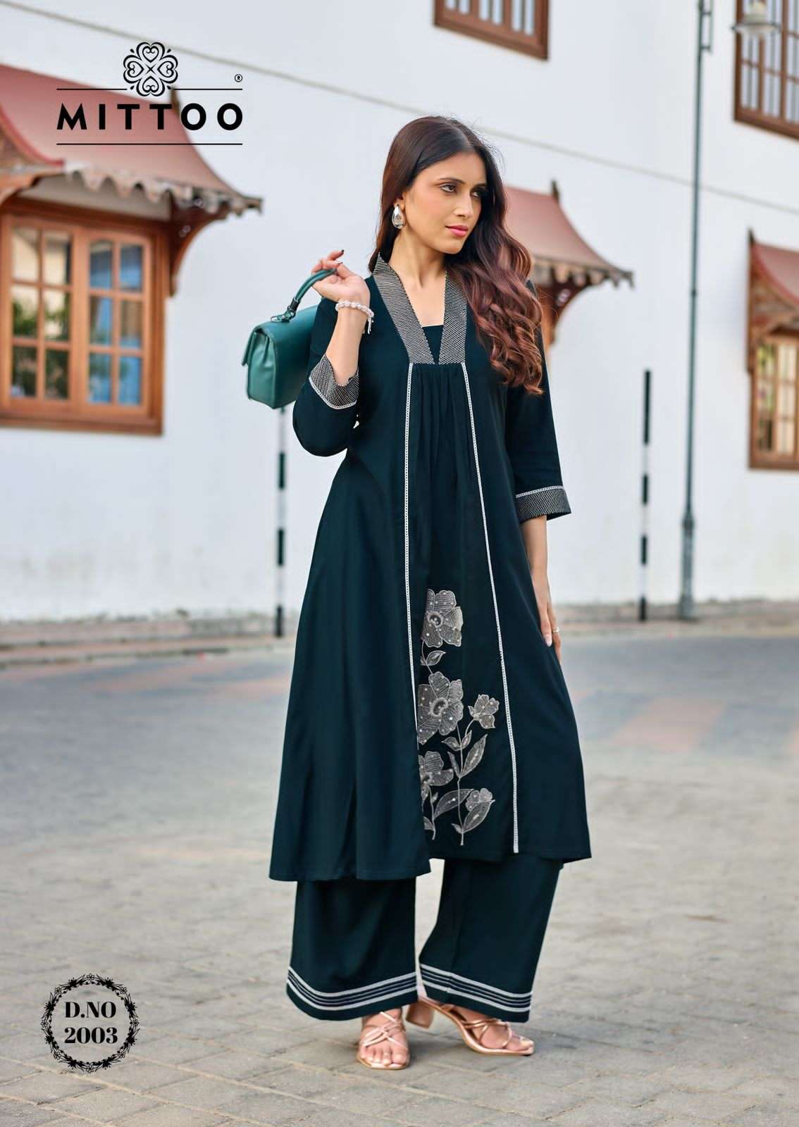 Mittoo Ibaadat Rayon Kurti Pant Set