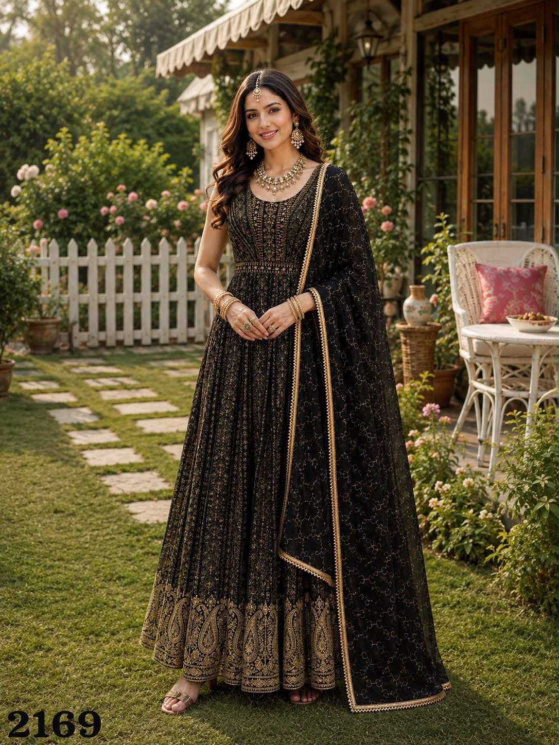 MRUDANGI FARIDA Georgette Pakistani Suit