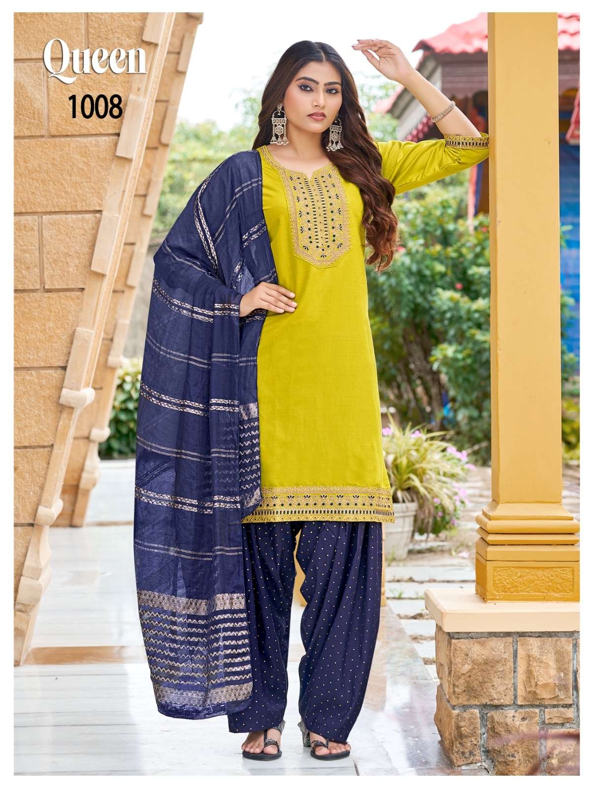 MUKESH QUEEN Vertican Heavy Embroidered Dress Set - Amrah Wholesale