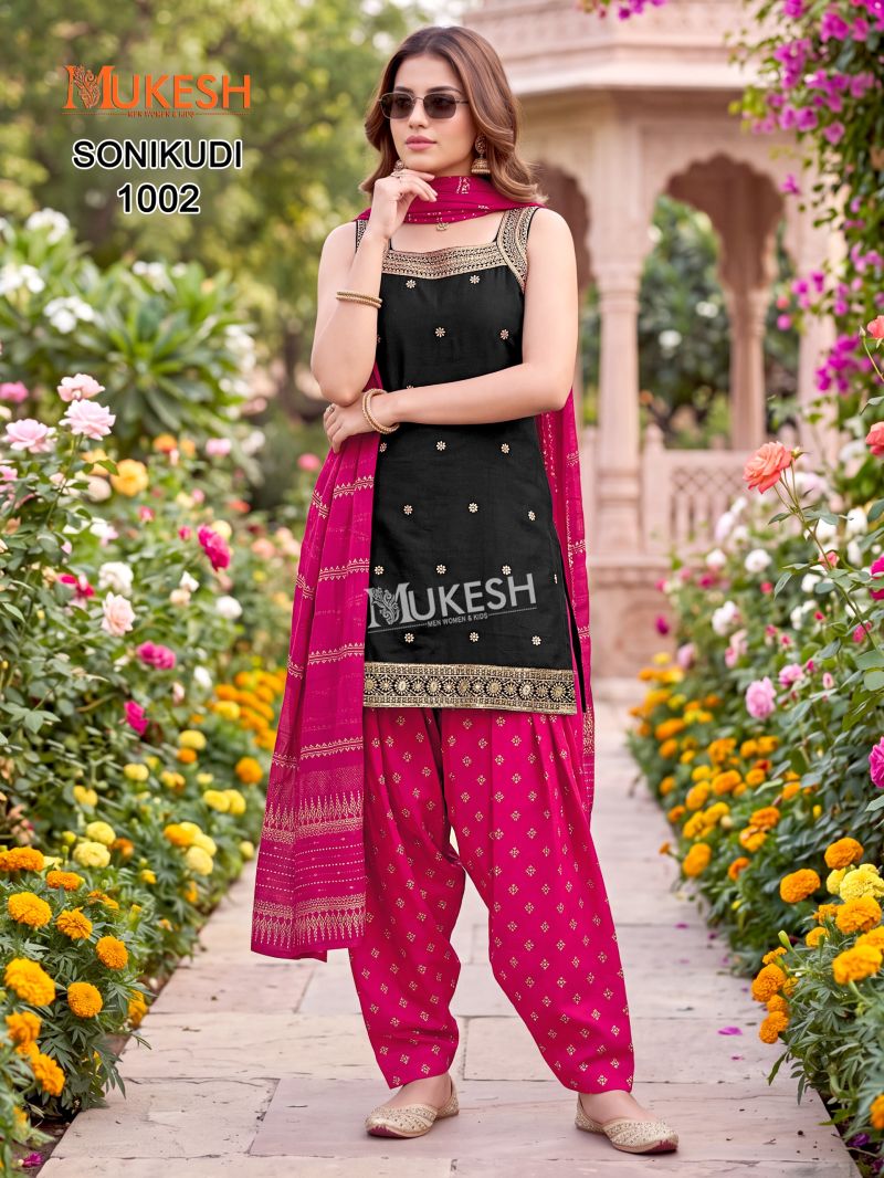 Mukesh Sonikudi Vertican Embroidered Stitched Salwar Suit Set