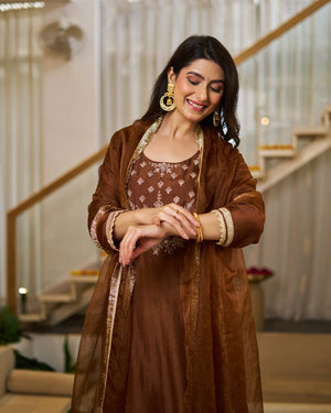 Amrah Wholesale Mv 661 Kurti Pant Dupatta Set - Amrah Wholesale