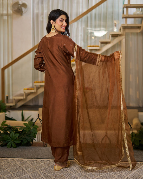 Amrah Wholesale Mv 661 Kurti Pant Dupatta Set - Amrah Wholesale