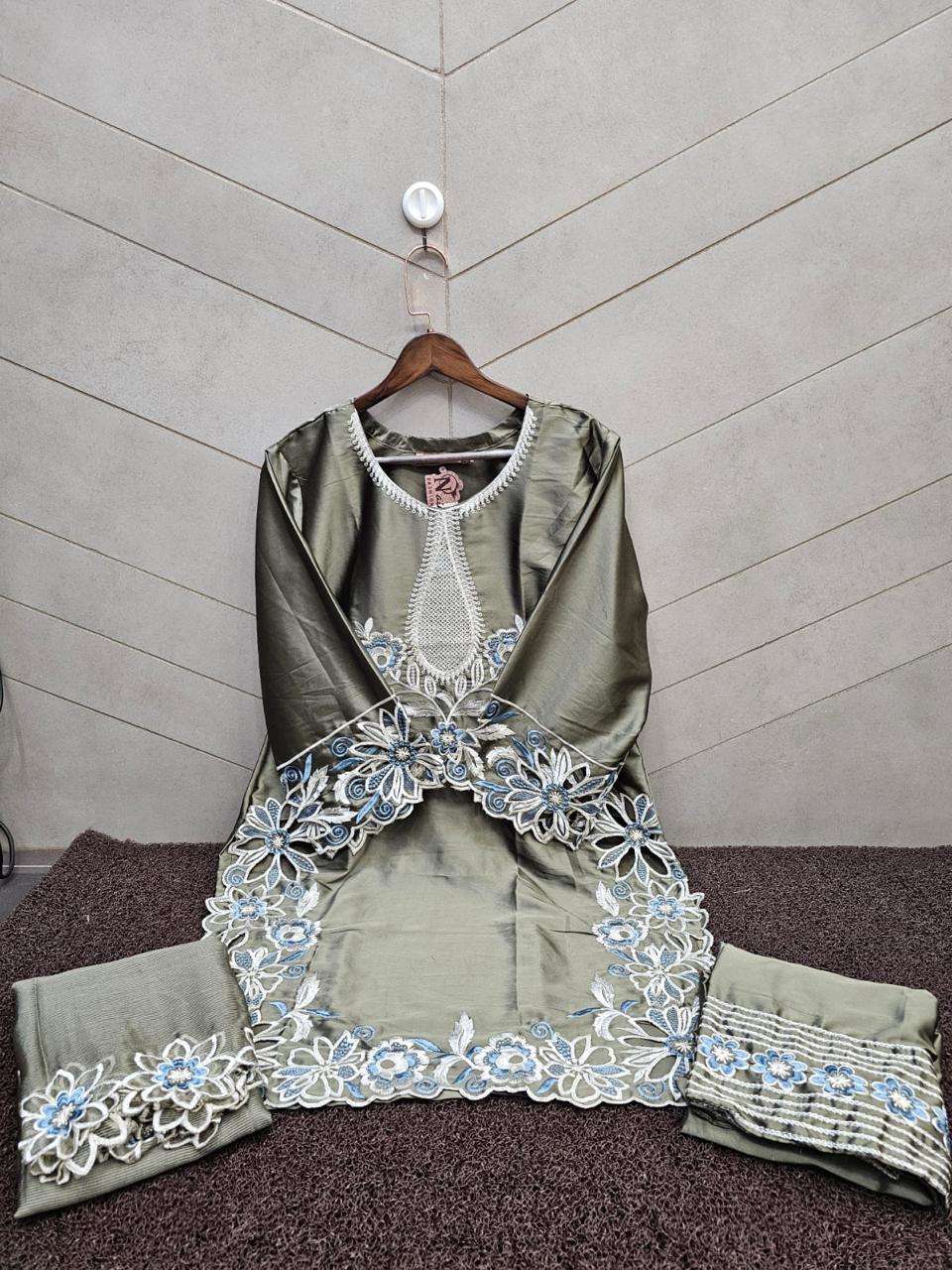 Naimat Fashion NFS - 1202 Pakistani Suit Set - Amrah Wholesale