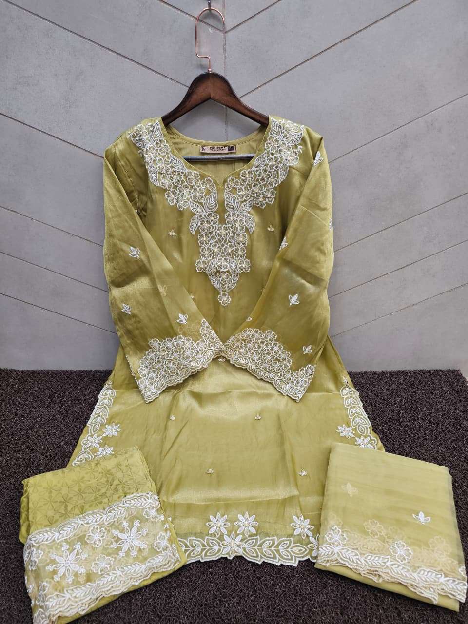 Naimat Fashion NFS - 1204 Pakistani Suit Set - Amrah Wholesale