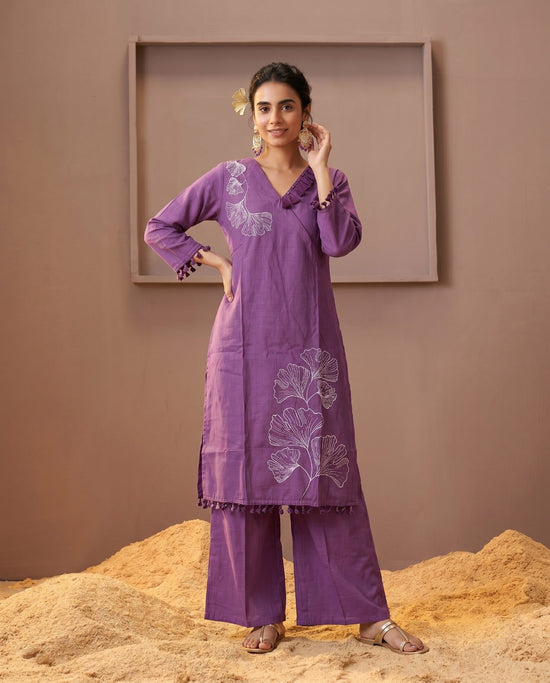 Naisha K 1026 Vertican Thread Work Kurti Pant Set - Amrah Wholesale