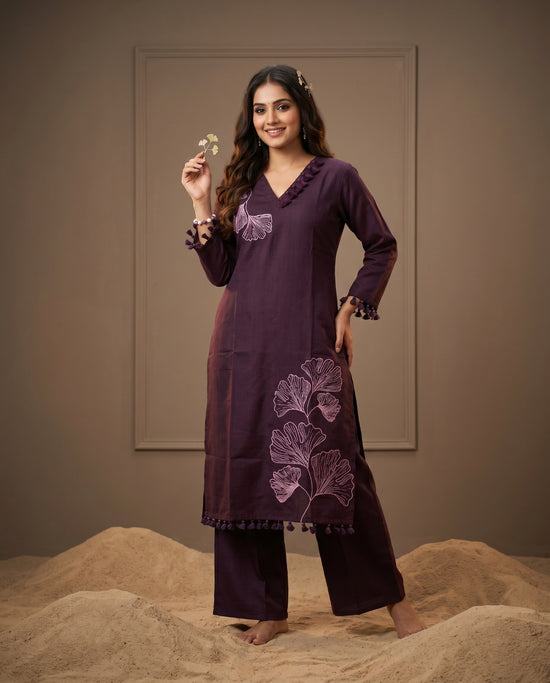 Naisha K 1026 Vertican Thread Work Kurti Pant Set